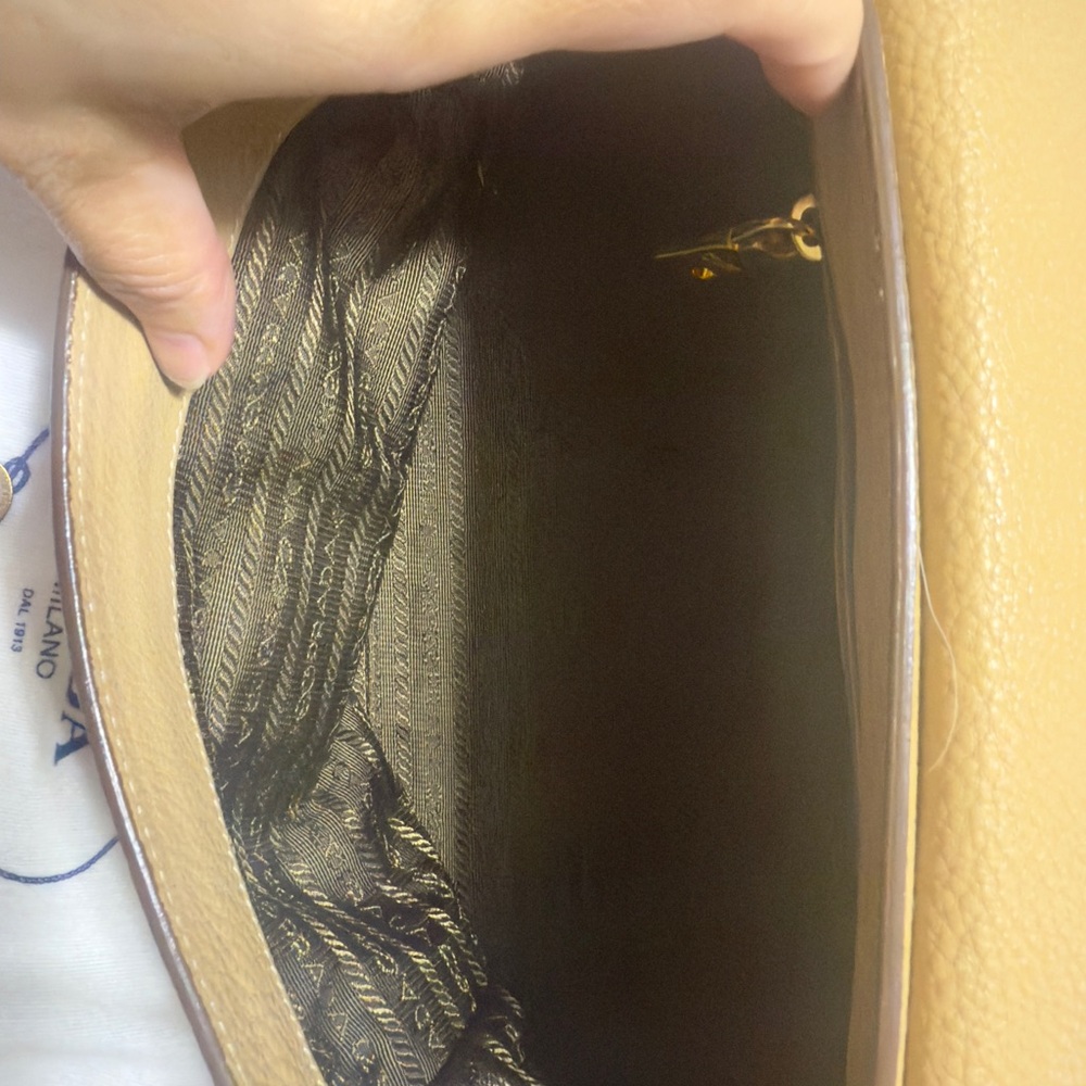 3Way #Prada Vitello Daino Caramel Calf
Leather Bag - Picture 6 of 9